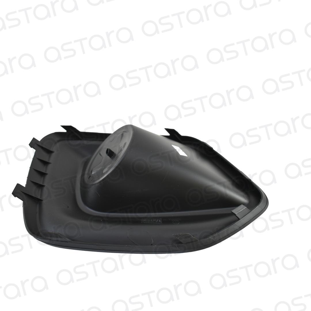 MOLDURA PARACHOQUE DELANTERO DERECHO image number null