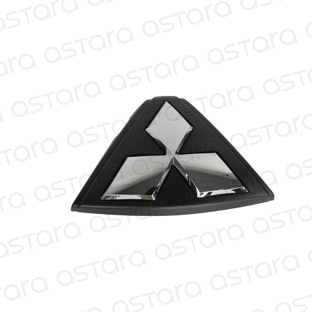 EMBLEMA DELANTERO image number null