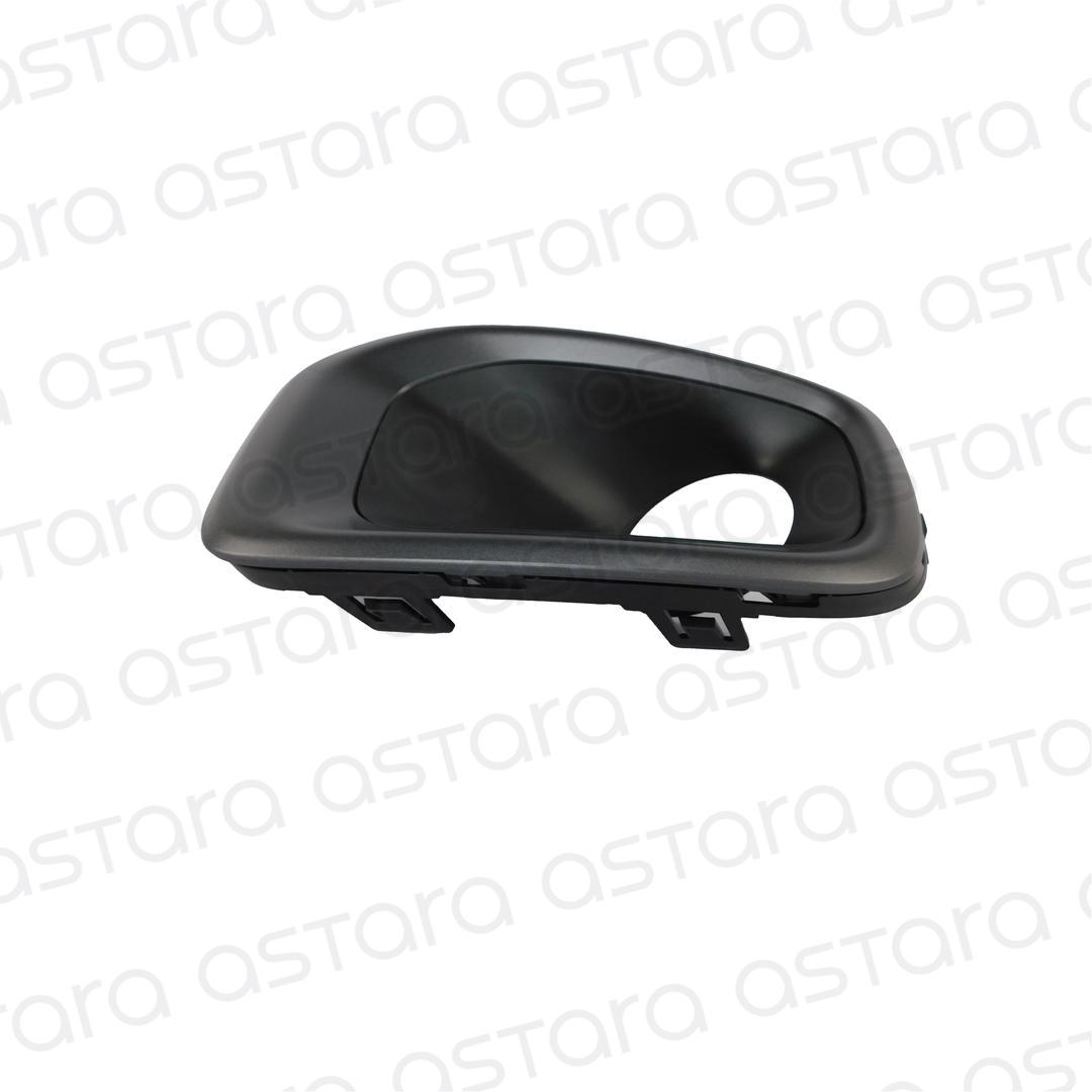 MOLDURA NEBLINERO DELANTERO IZQUIERDO image number null