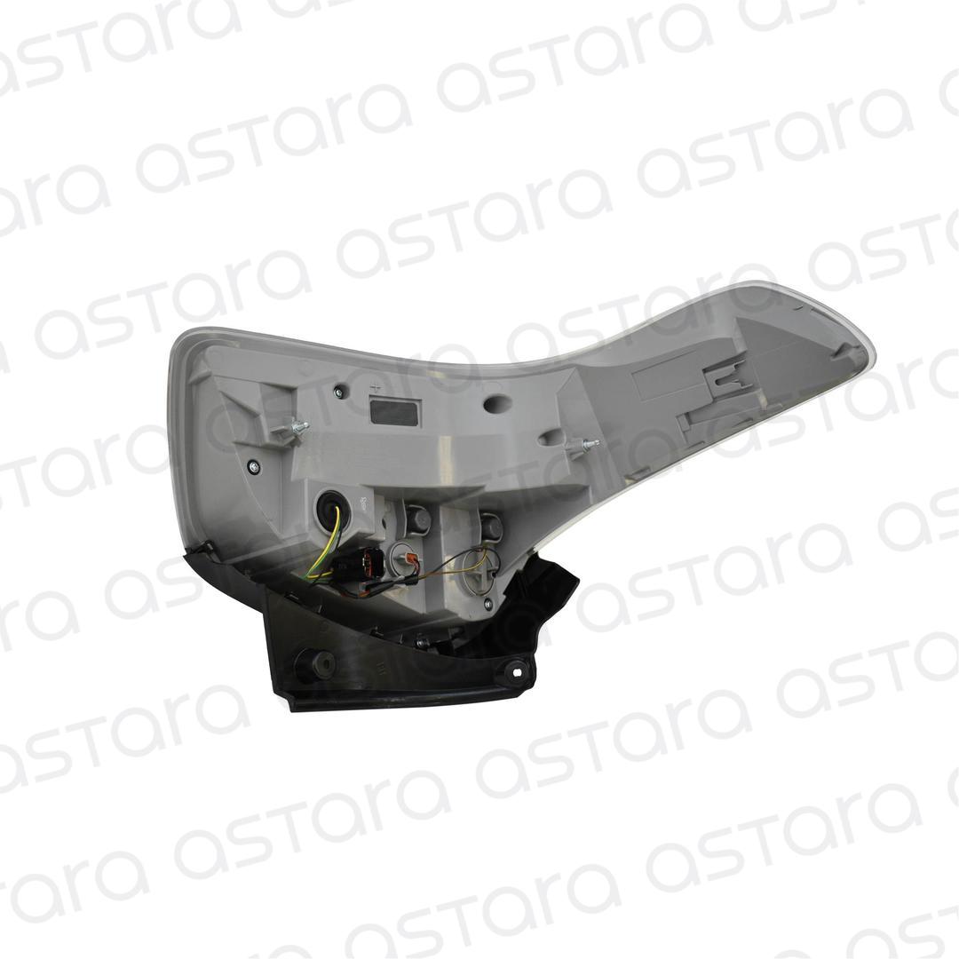 FOCO TRASERO DERECHO image number null