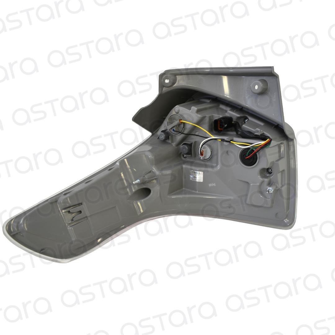 FOCO TRASERO DERECHO image number null