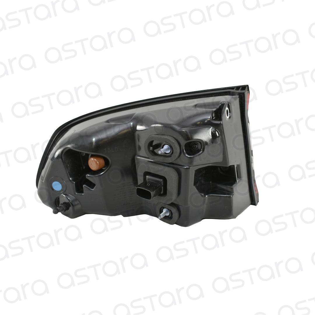 FOCO TRASERO DERECHO image number null