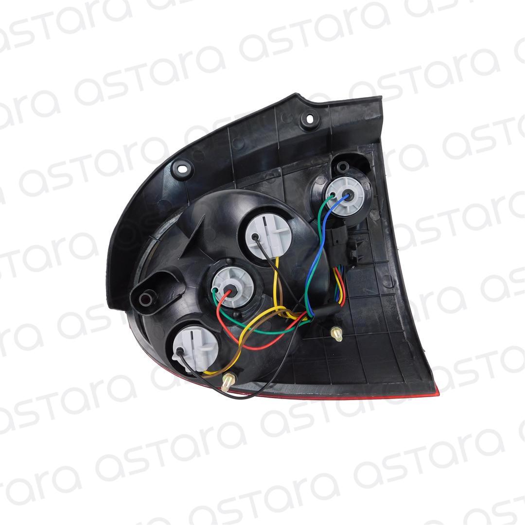 FOCO TRASERO DERECHO image number null