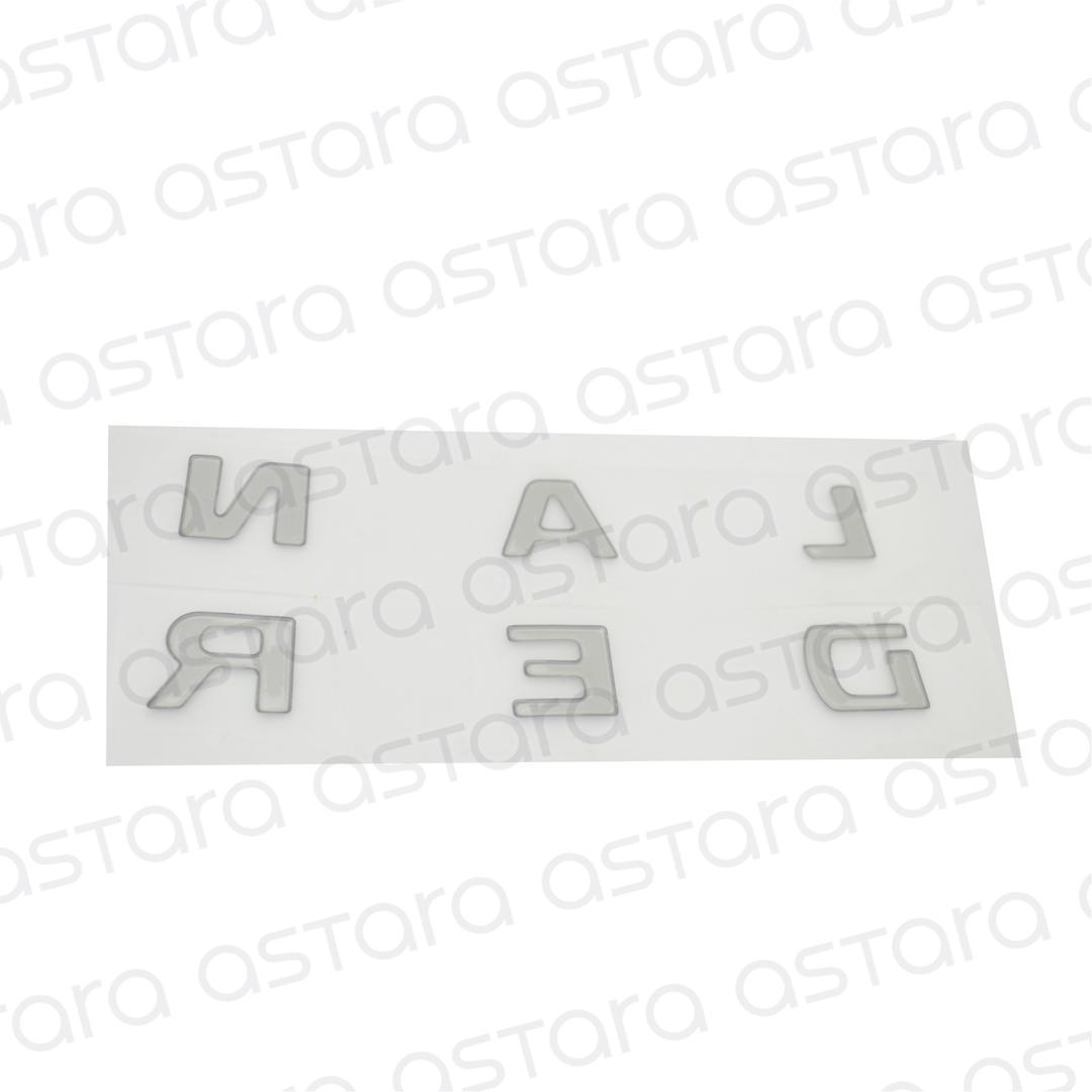 EMBLEMA OUTLANDER image number null