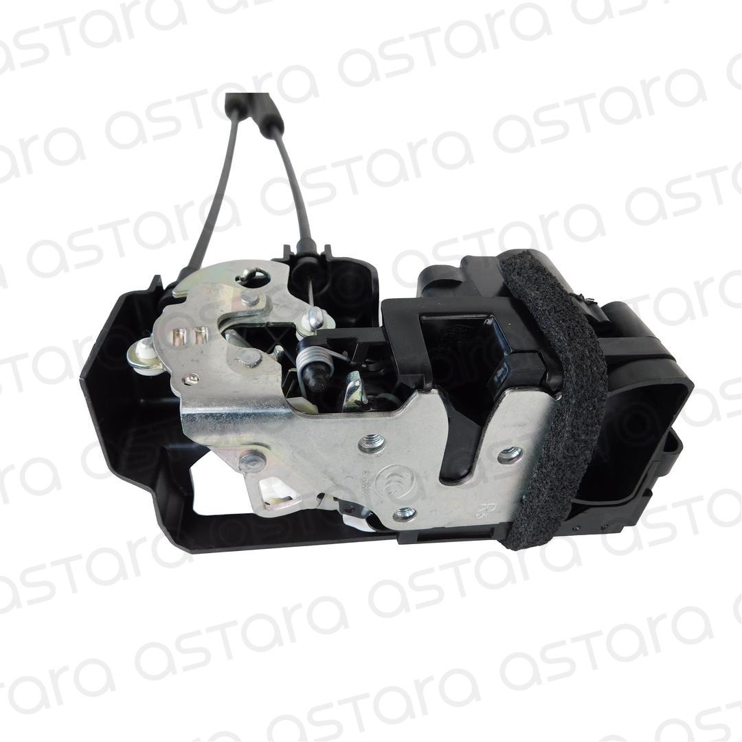 CHAPA DE PUERTA DELANTERA DERECHA image number null