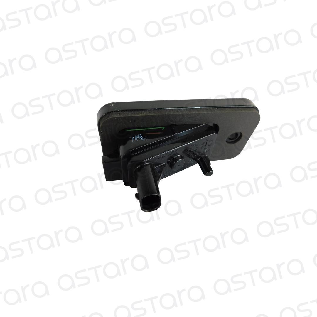 FOCO LUZ PATENTE IZQ image number null