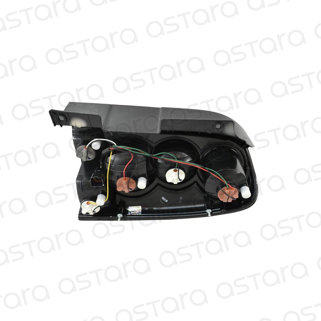 FOCO TRASERO IZQUIERDO image number null