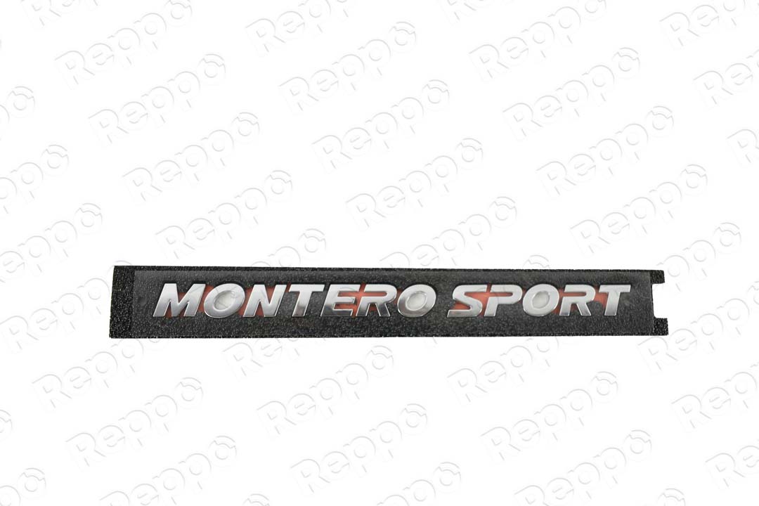 EMBLEMA MONTERO SPORT image number null